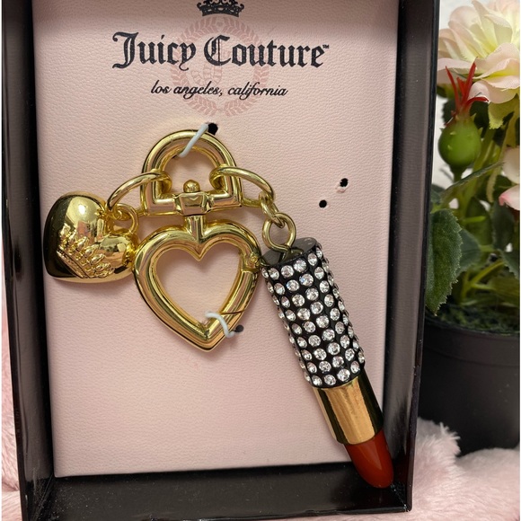 Juicy Couture Accessories - Juicy Couture!🧡